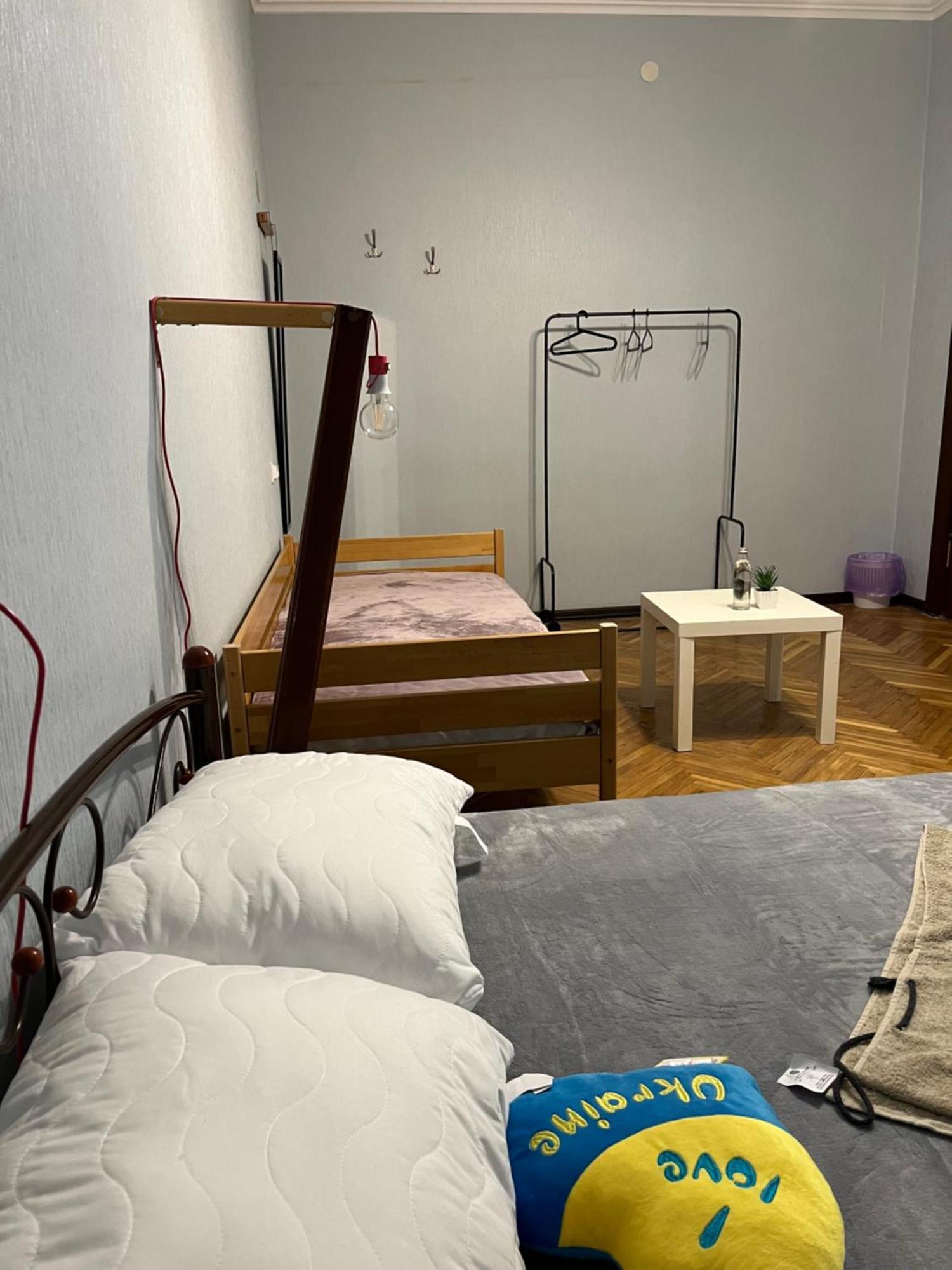 Ararat-Klovskaya Hostel-Apartments Kiev Luaran gambar