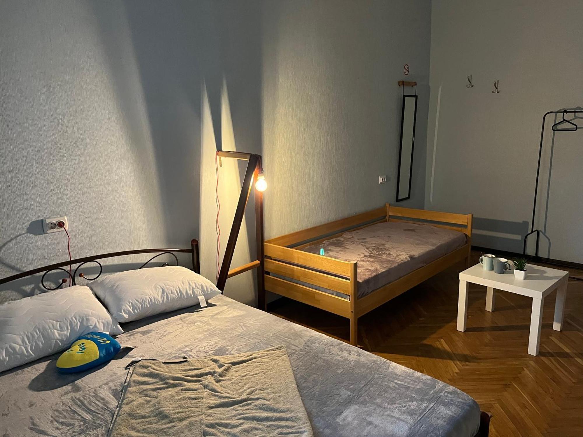 Ararat-Klovskaya Hostel-Apartments Kiev Luaran gambar